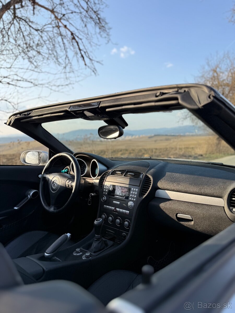 Mercedes- Benz SLK - 6