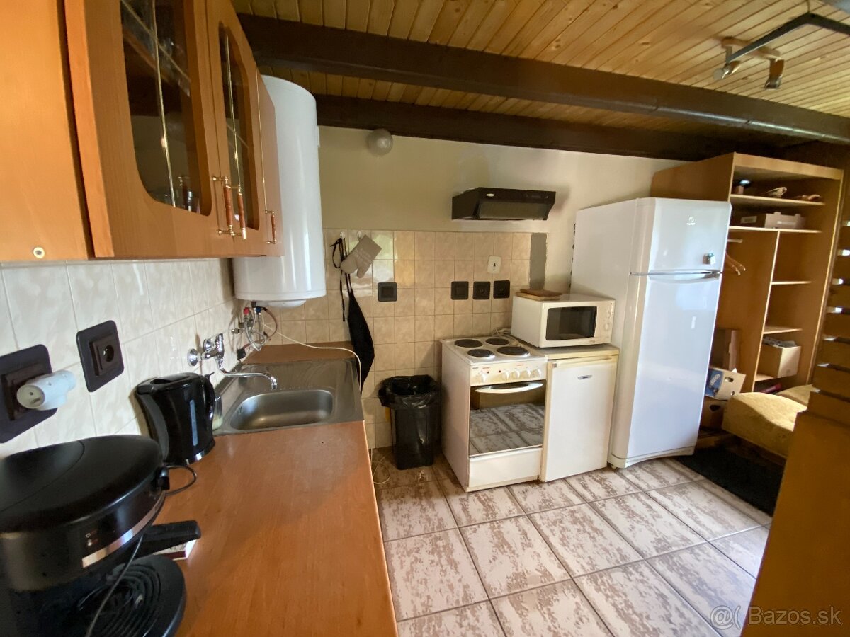 REKREAČNÁ CHATA KOKAVA – LÍNIA - 6