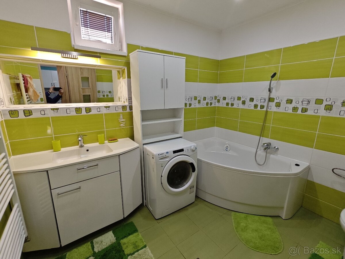 Na predaj rodinný dom Želiezovce, časť Mikula - 6