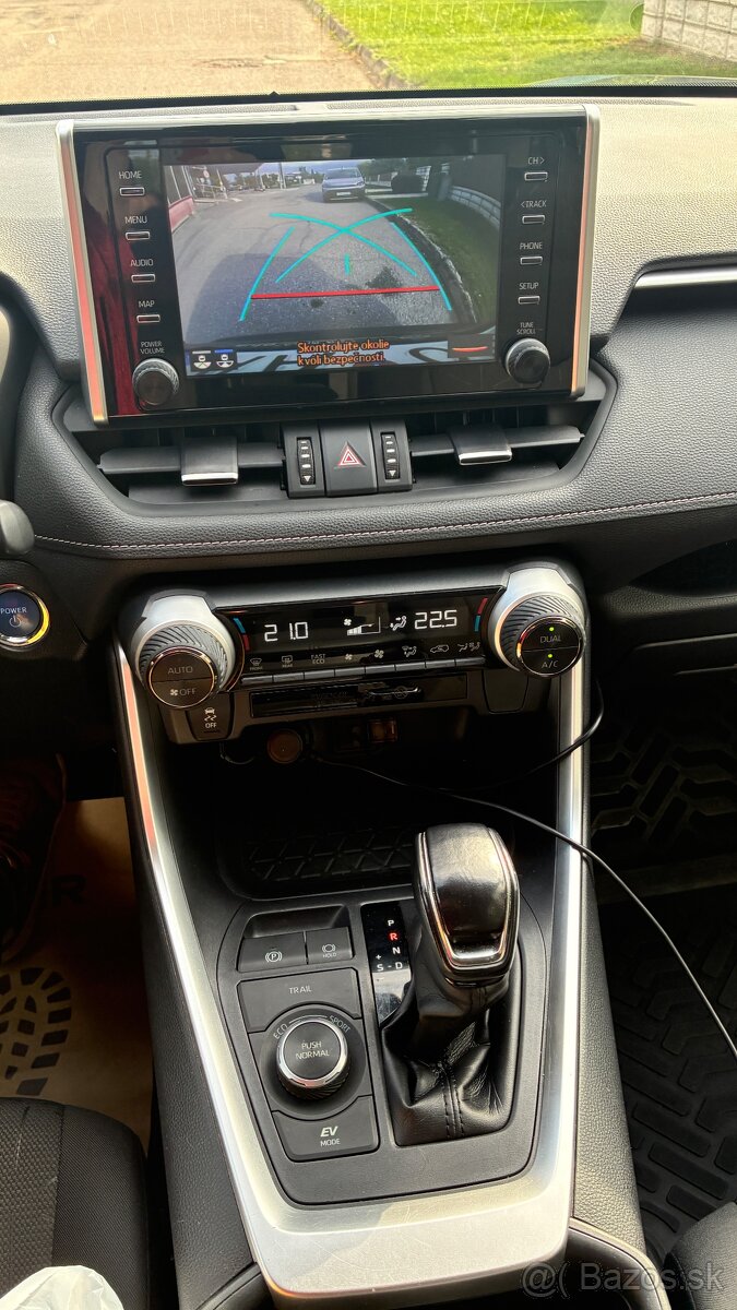 Znížená cena Toyota RAV4 4x4 Hybrid 2021 - 6