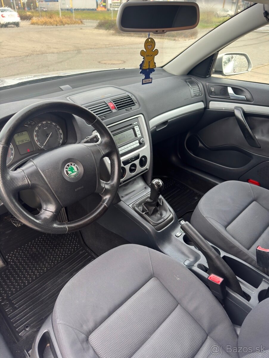 Škoda Octavia 2 1.9tdi - 6