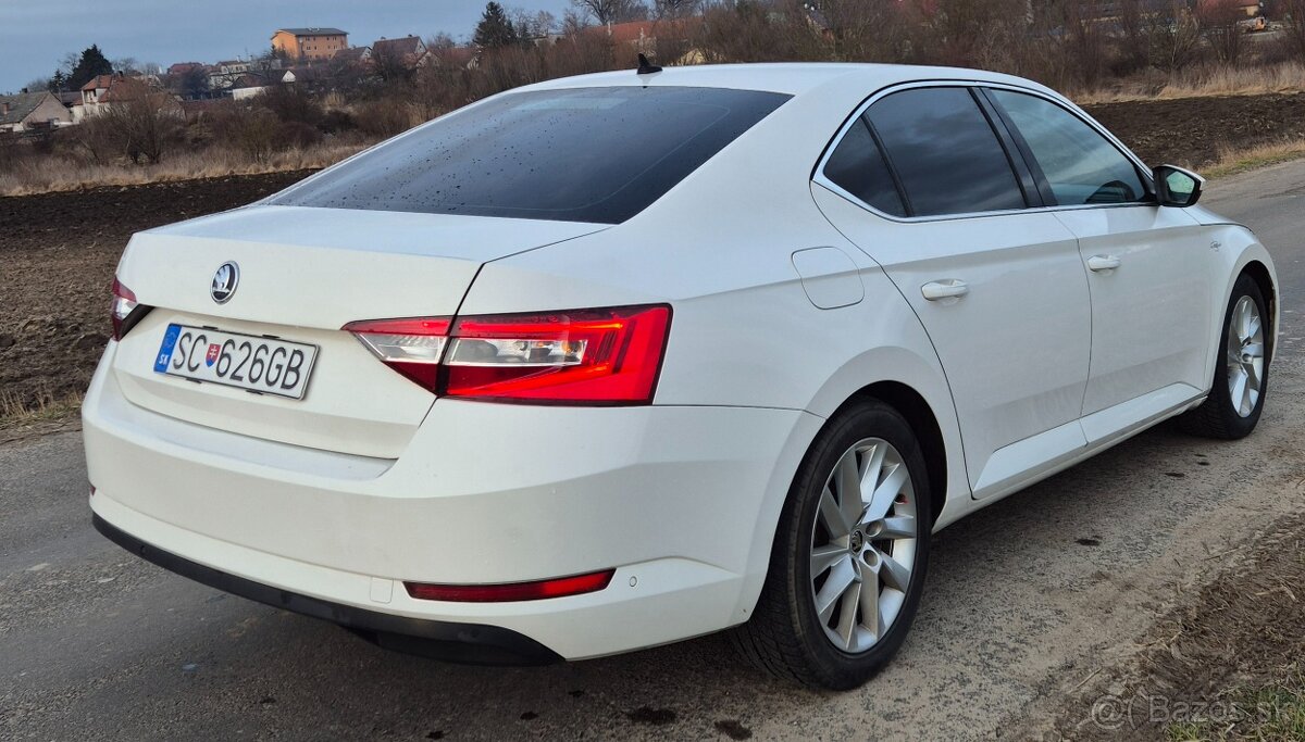 Skoda Superb 3,DSG - 6