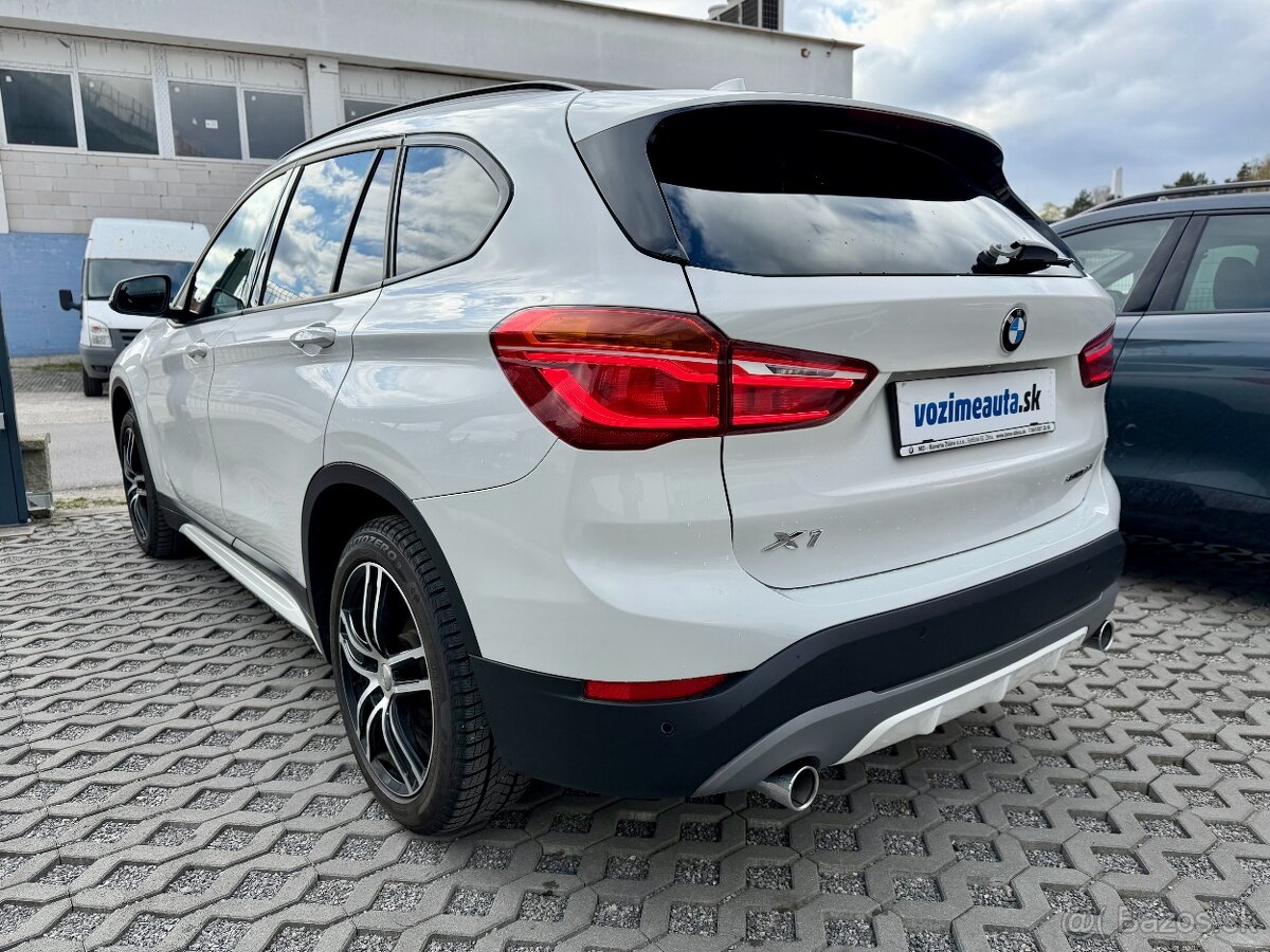 BMW X1 sDrive20i Sportline - 6