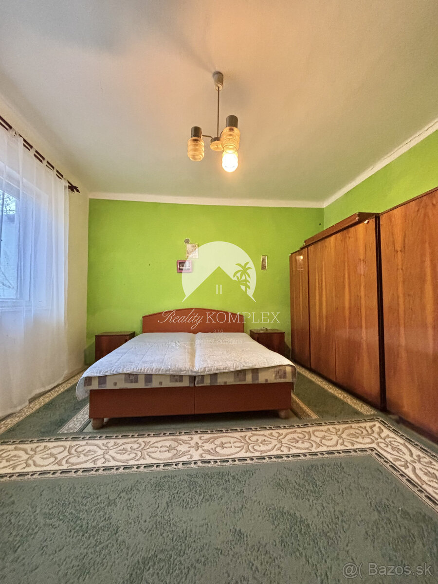 Reality KOMPLEX s.r.o.,Vám ponúka starší 4 izbový rodinný - 6