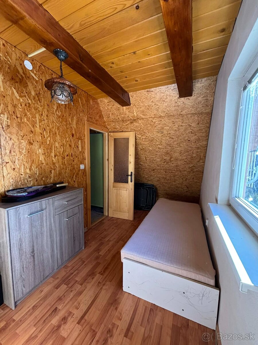 Predám peknú rekreačnú chatu - 6