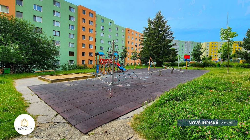 PREDAJ | 3i byt s Loggiou a bezbariérovým prístupom, Bernolá - 6