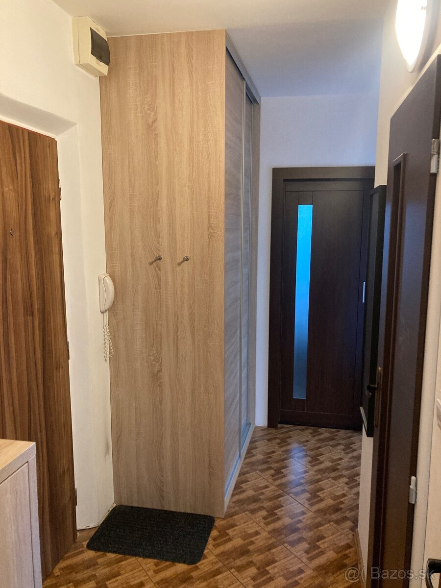 3-izbový, zariadený byt Trebišovská- Terasa - 6