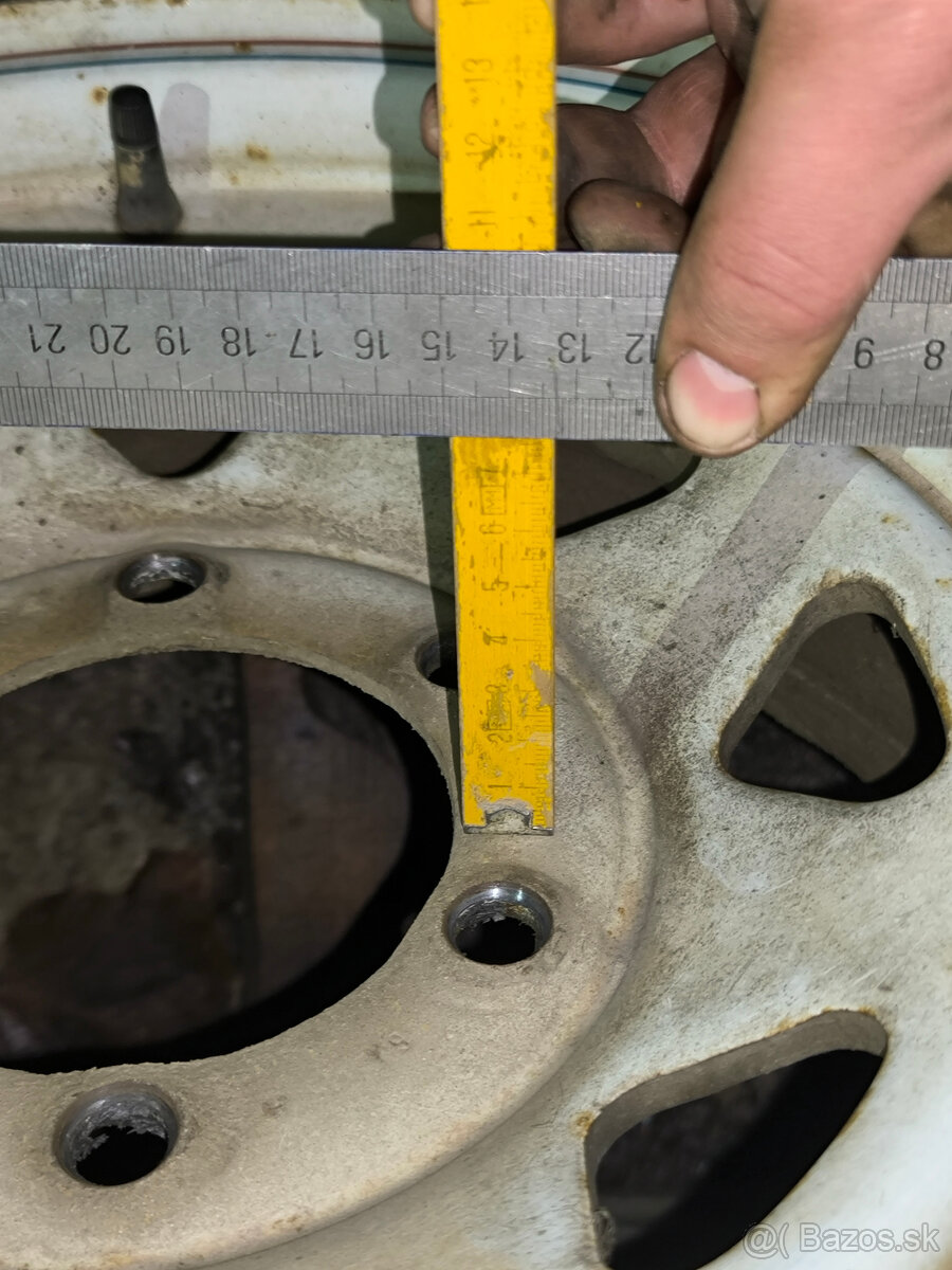 DISKY TOYOTA HILUX R15 - 6