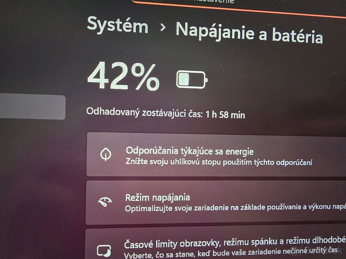 Kovovy HP ZBook Firefly 14 G8 s procesorom i7 11 generacie 1 - 6