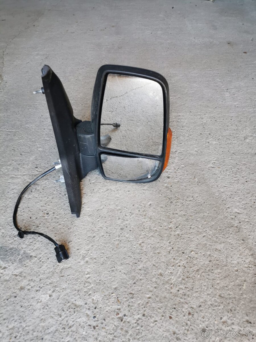 Rozpredam Ford Transit 2,2 - 6