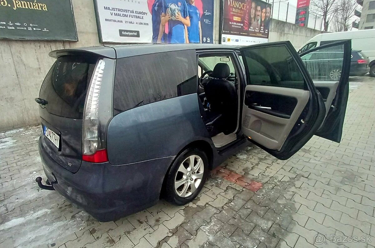 Mitsubishi Grandis - 6