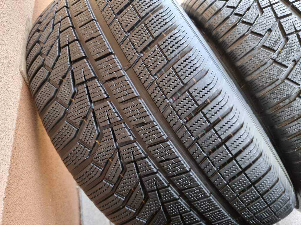 pneu 21" 285/45R21 HANKOOK zimné 7mm - 6