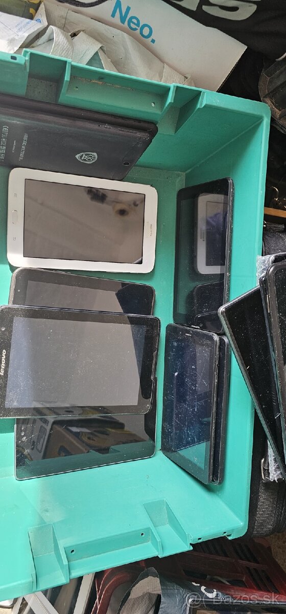 Tablety na nahradne diely. - 6