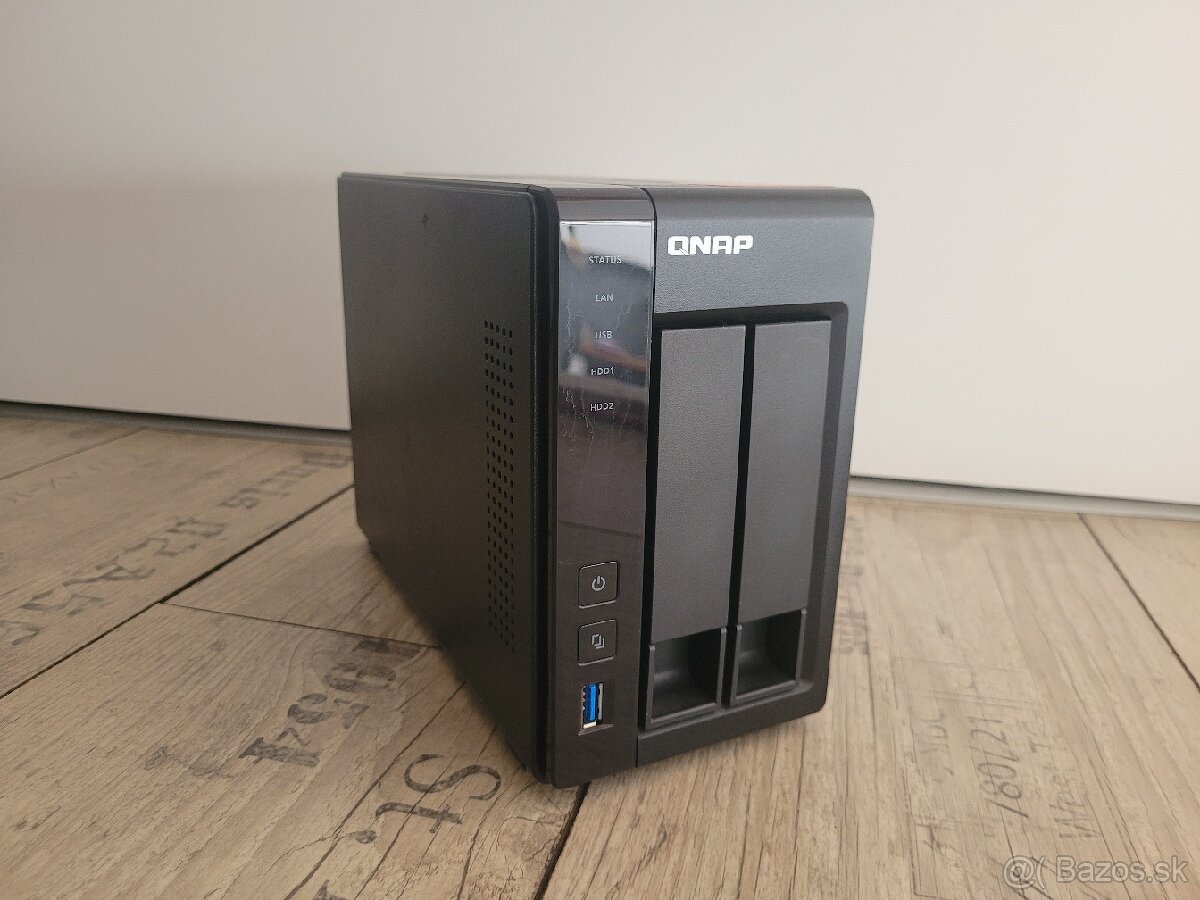 QNAP TS-251+ 8G bez HDD - 6