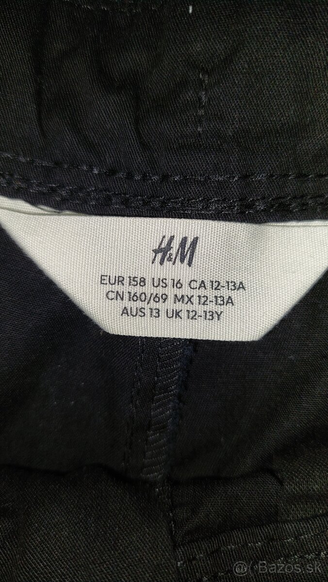 Široké rifle CA, HM čierne kapsáče a tmavo modré noh. - 6