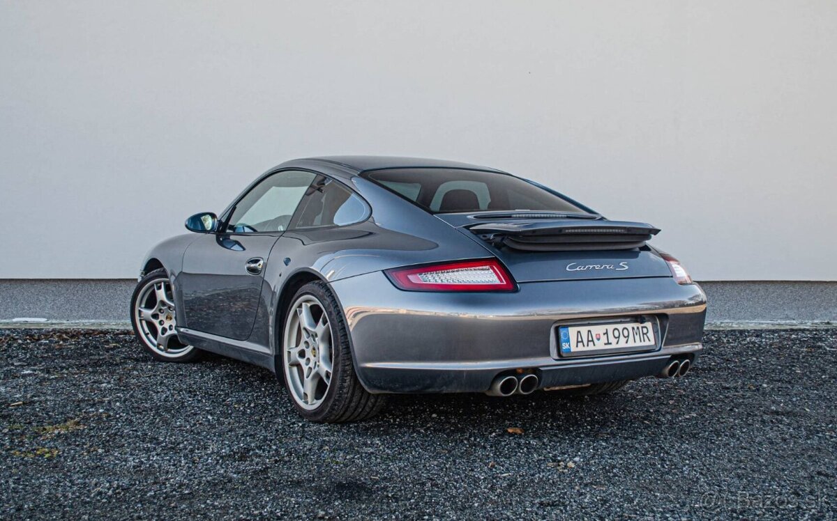 Porsche 911 (997) Carrera S 3.8 - 6