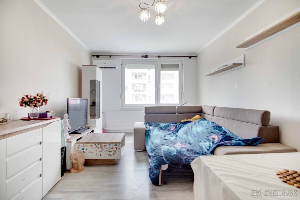 Kompletne prerobený veľký 2-izbový byt na ul. Nábrežná, Nové - 6