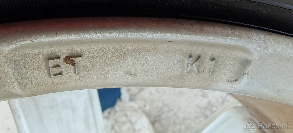 ALU Dezent 5x112 a zimné Pirelli 205/50 R17 - 6