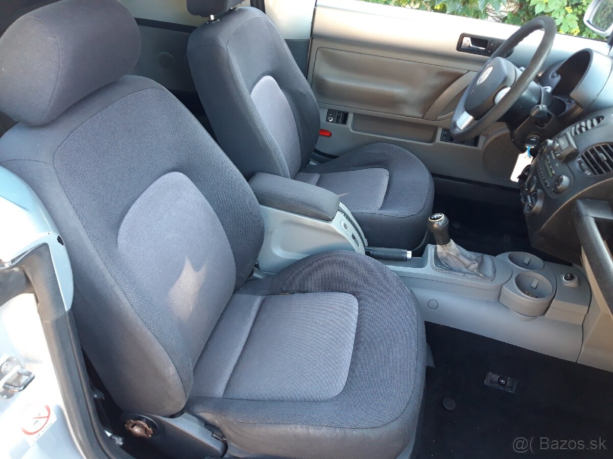 VW-New Beetle Cabrio 2.0Benzin - 6