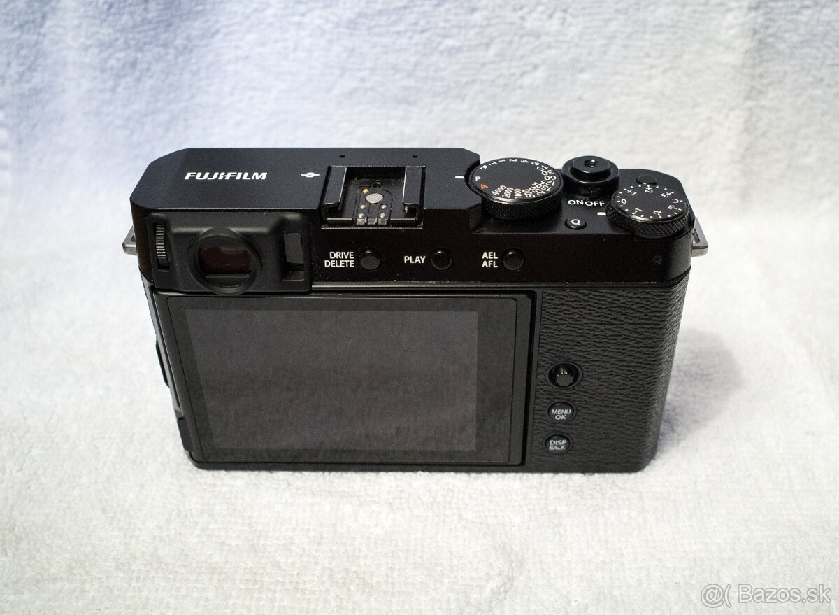 Fujifilm X-E4 (Telo, Čierne) - 6