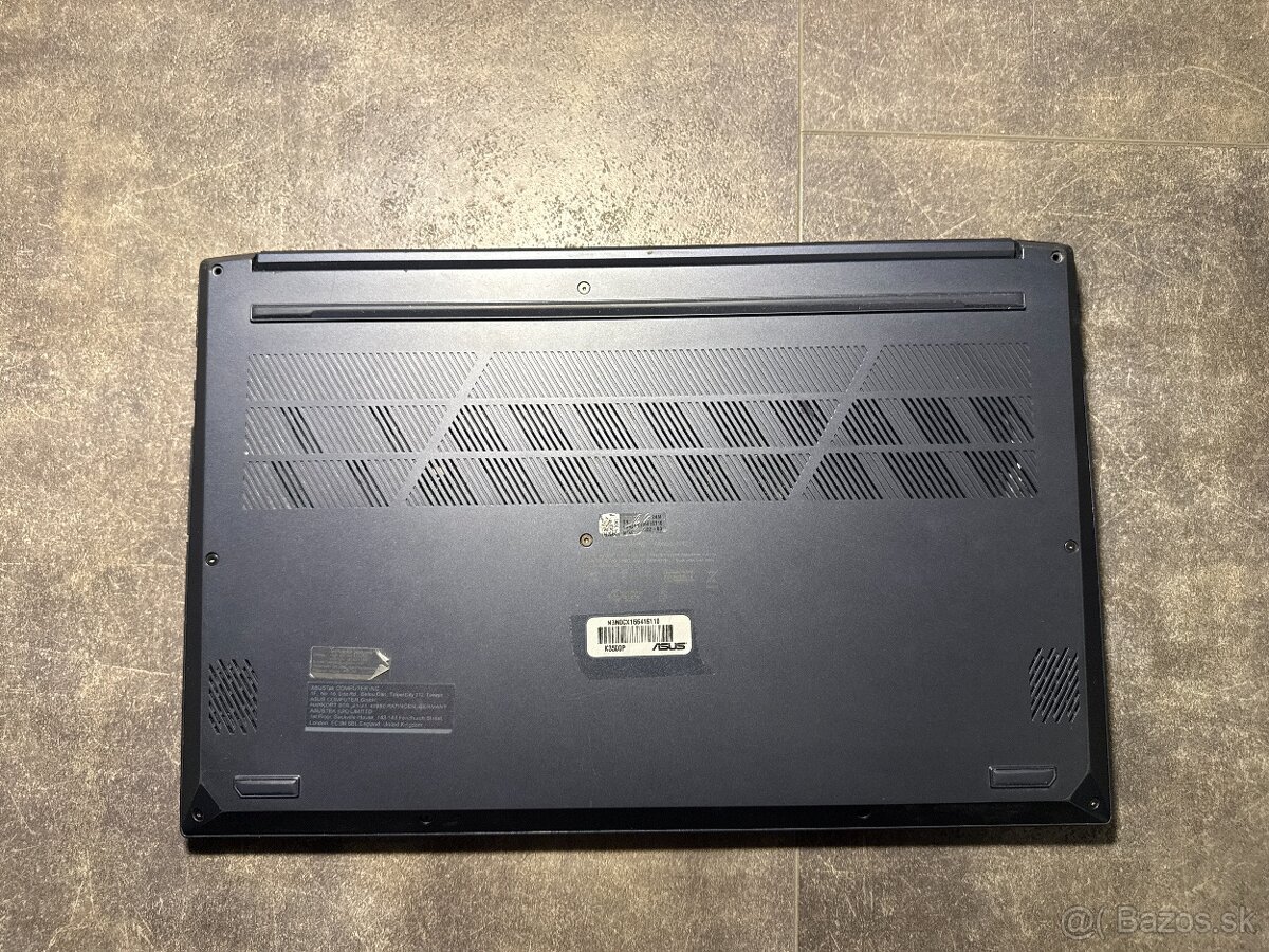 ASUS Vivobook 15 - 6