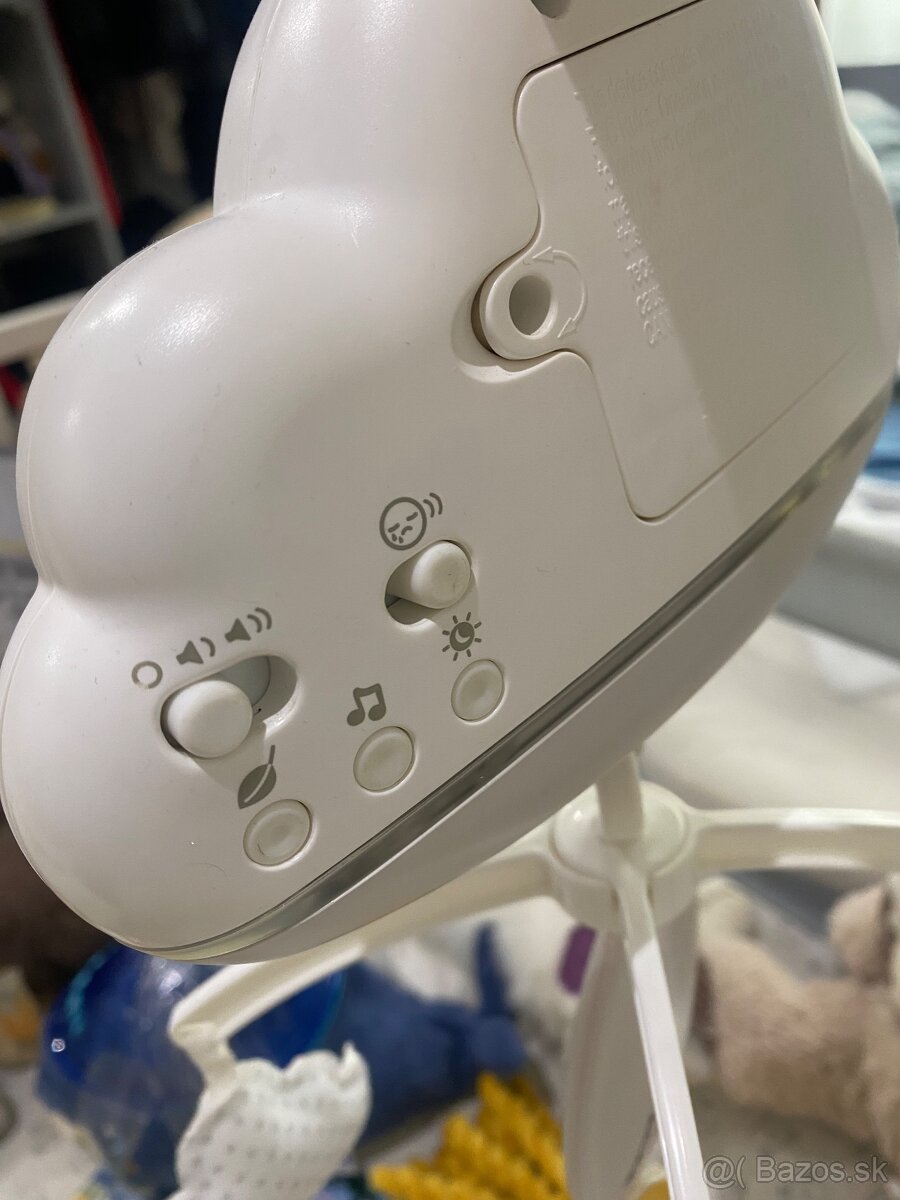 Kolotoč nad postieľku - 6