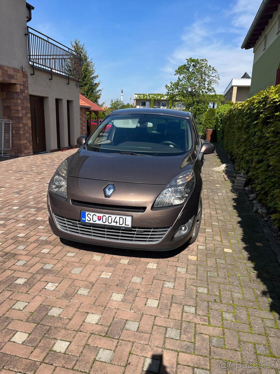 Renault Grand Scenik - 6