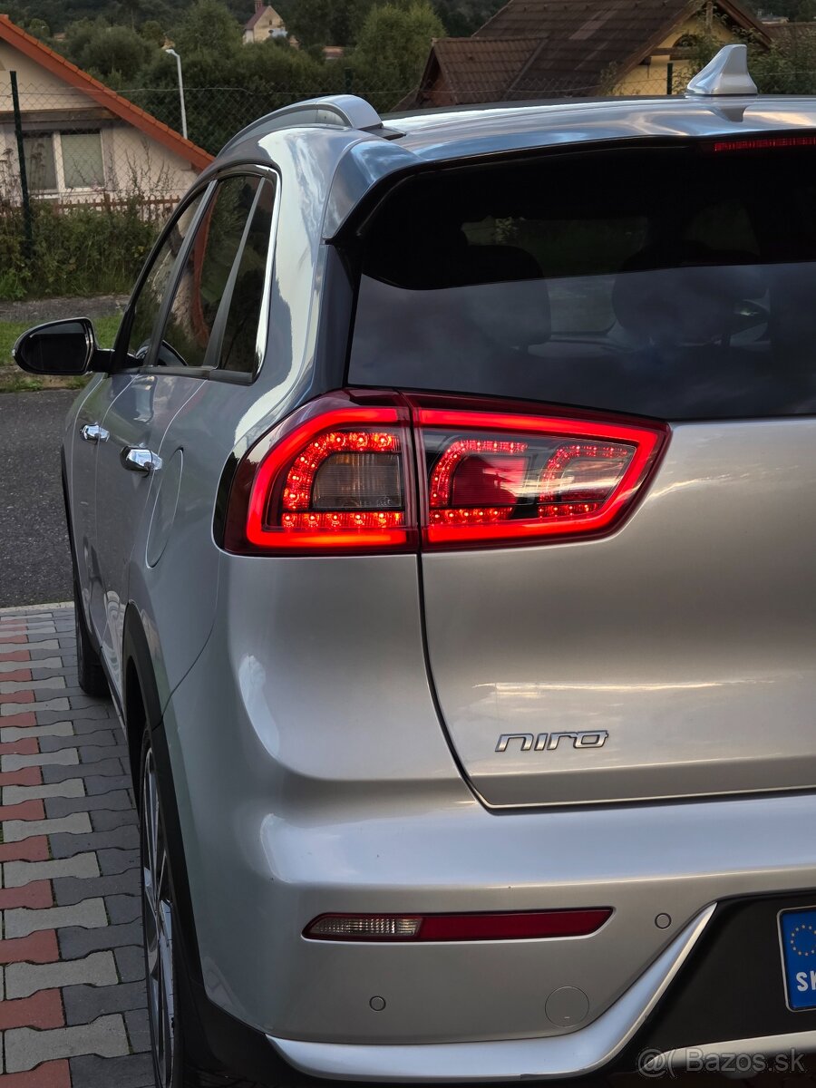 Kia Niro 1.6 GDI Automat - 6
