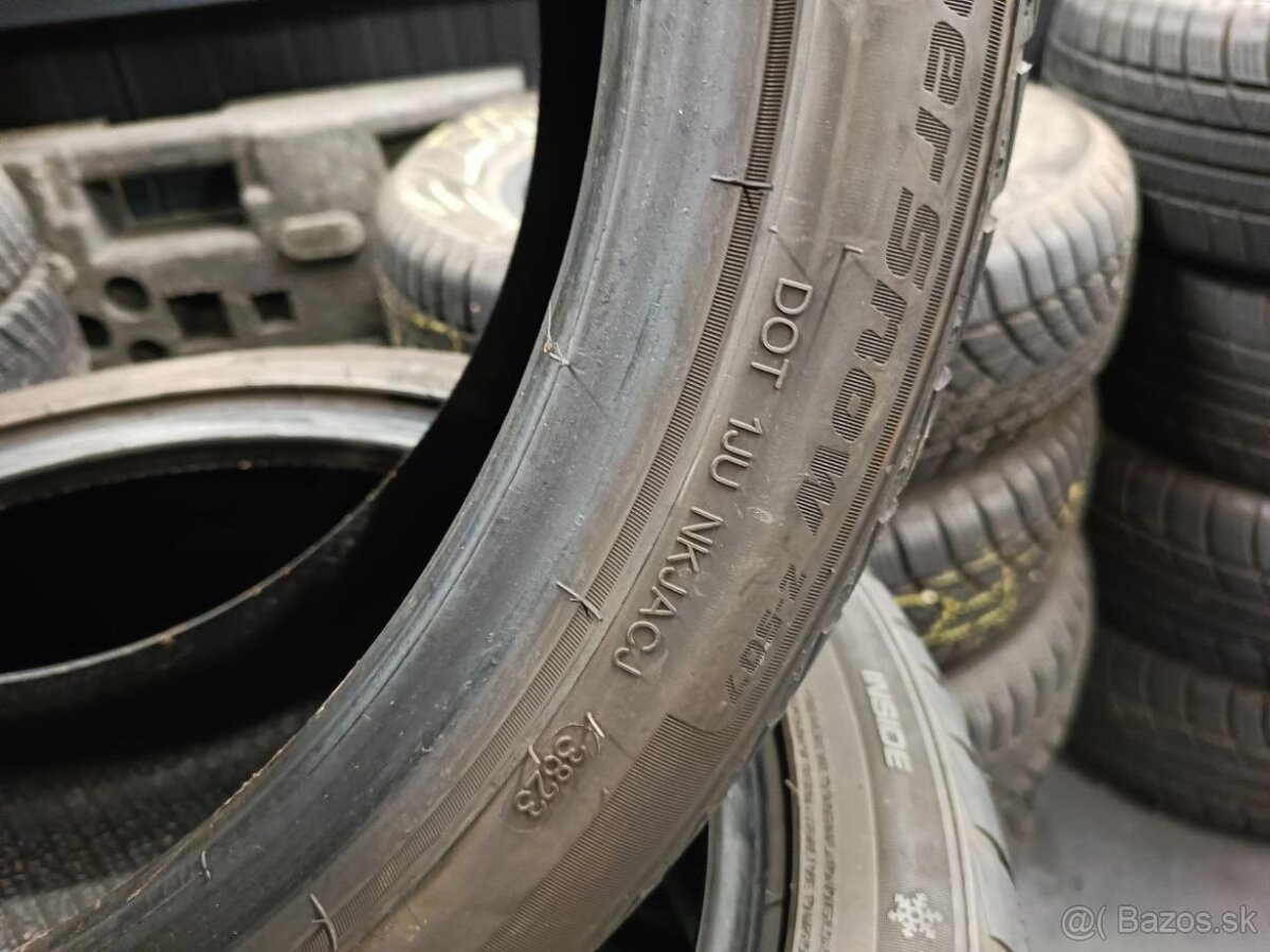zimné pneumatiky 245/40 R19 98V GOODRIDE - 6