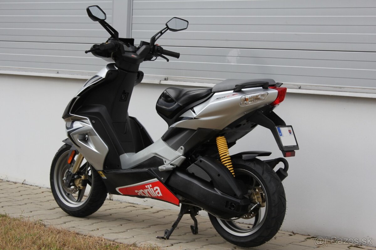 skúter aprilia SR50 2008 AM od 15 rokov ZIMNÁ CENA - 6