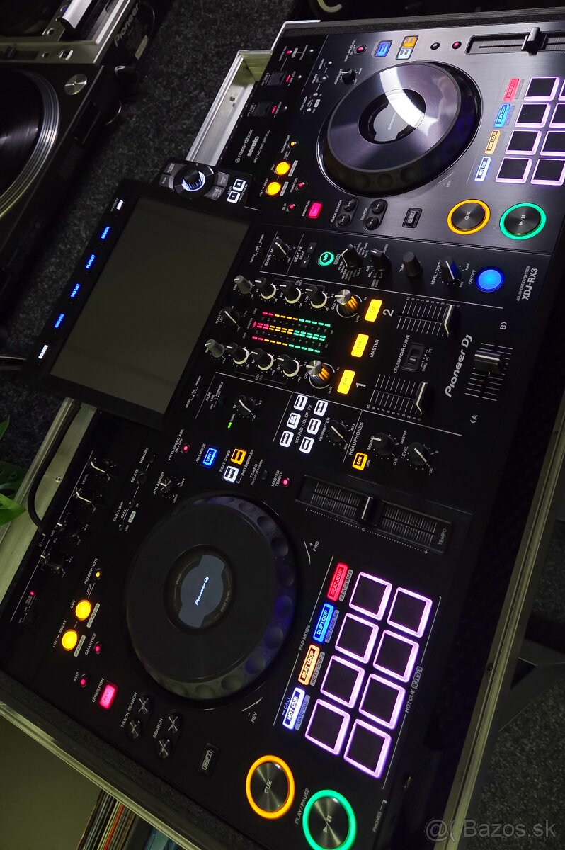 Pioneer DJ XDJ-RX3 + Profi Case - 6
