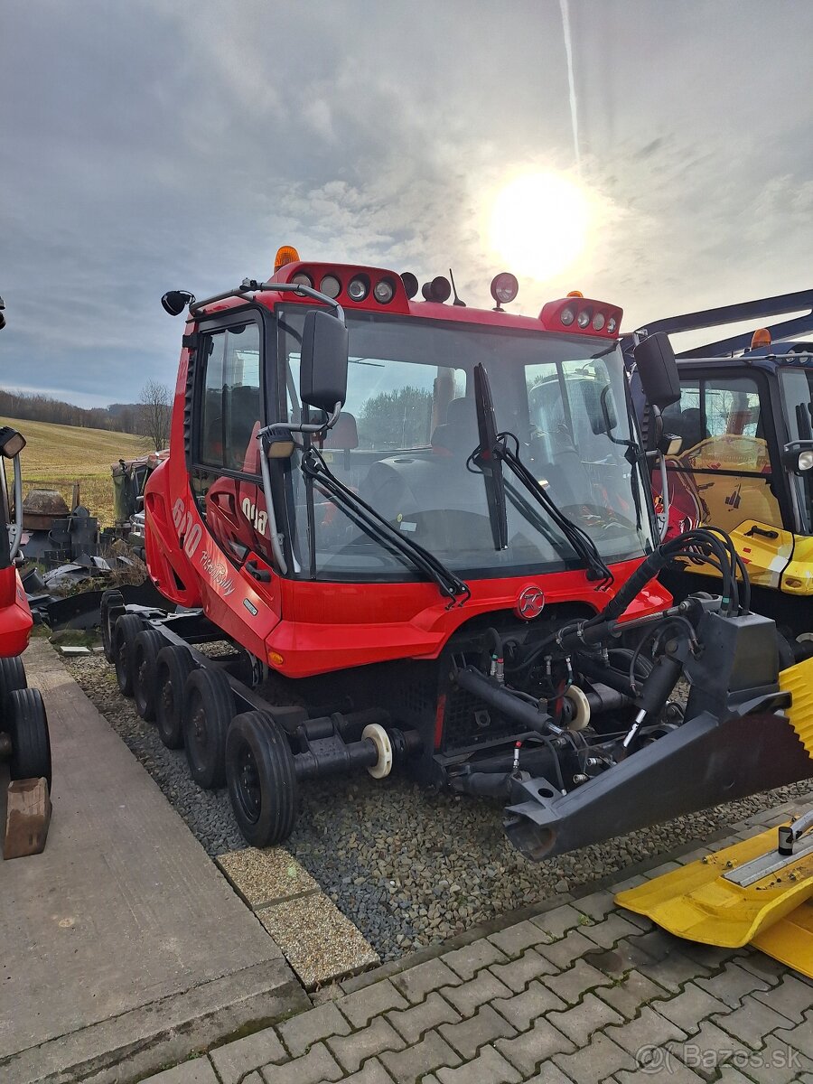 Ratrak Kassbohrer Pistenbully 600 polar - 6