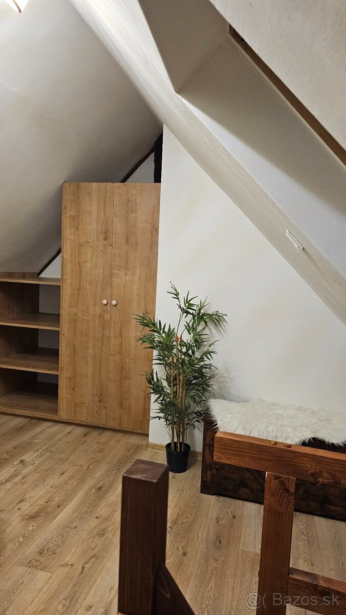 Prenajom apartmanu v centre banskej Štiavnice - 6