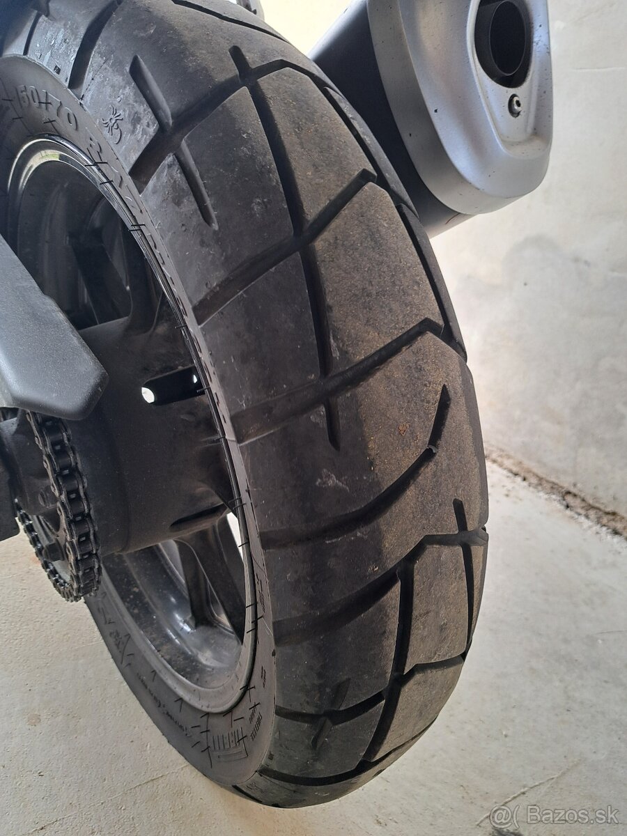 Suzuki V-Strom 1000 - 6