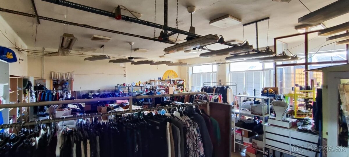 Budova na všeobecné obchodné využitie - 6