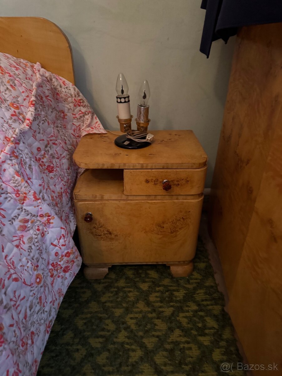 Starožitný spálňový set - 6