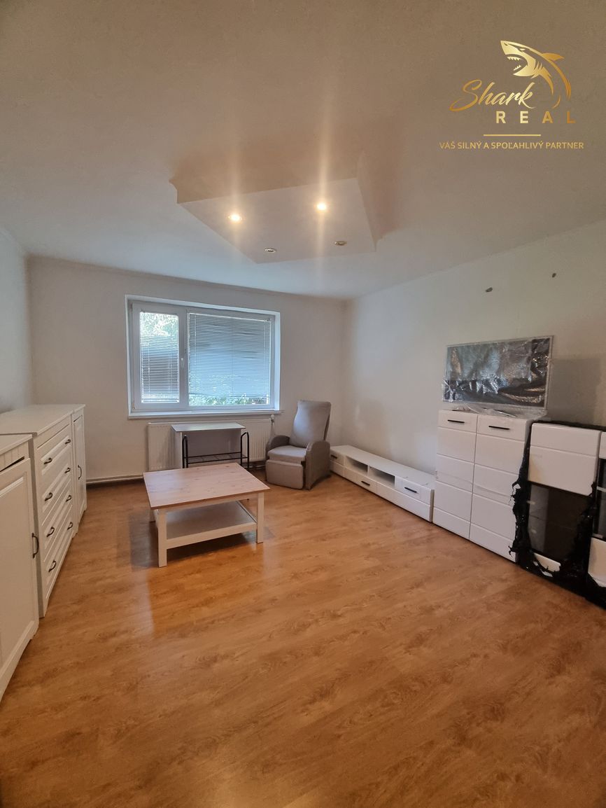 RODINNÝ DOM V TICHEJ LOKALITE TREBIŠOVA ZNÍŽENA CENA - 6