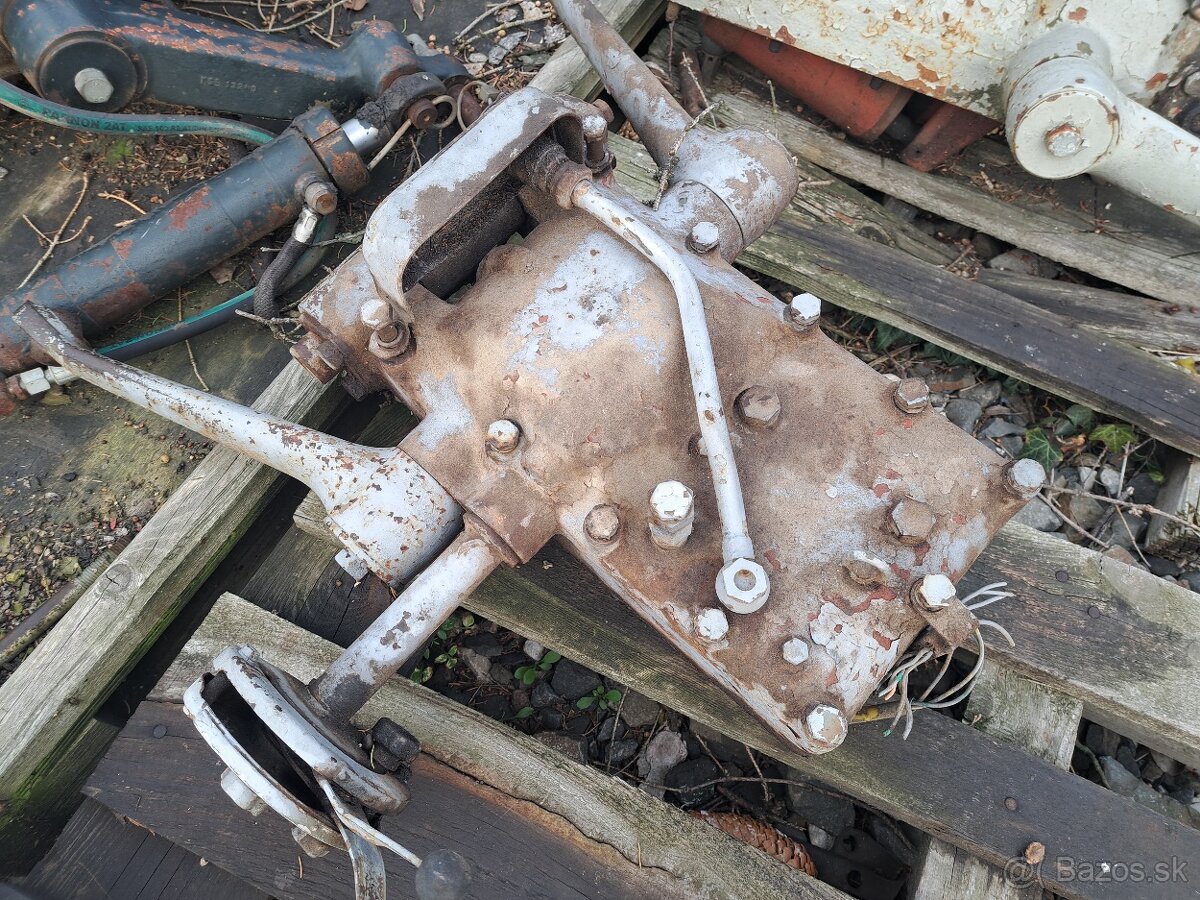 Zetor díly 3011 - 6