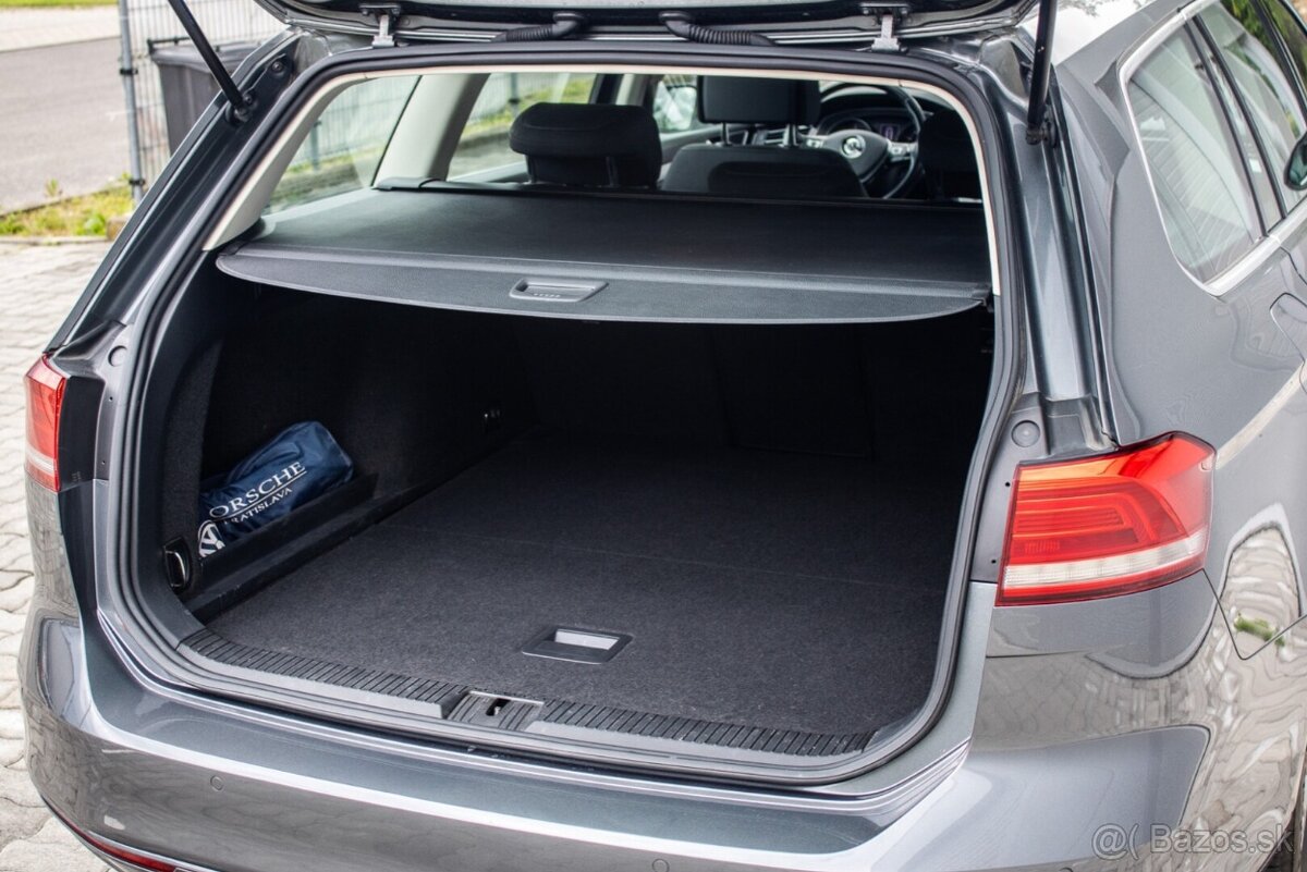 Volkswagen Passat Variant. - 6