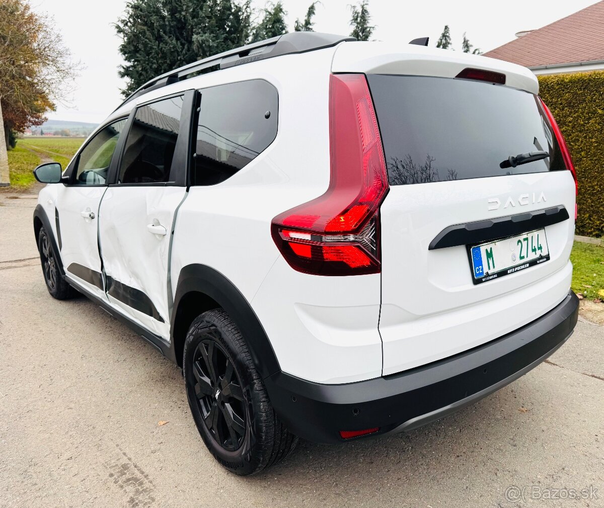 Dacia Jogger 1,0 TCe 81KW LIMITED EDITION,NAVI,7 MIST - 6