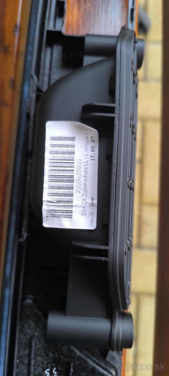 BMW E92 M3 laktová opierka - 6