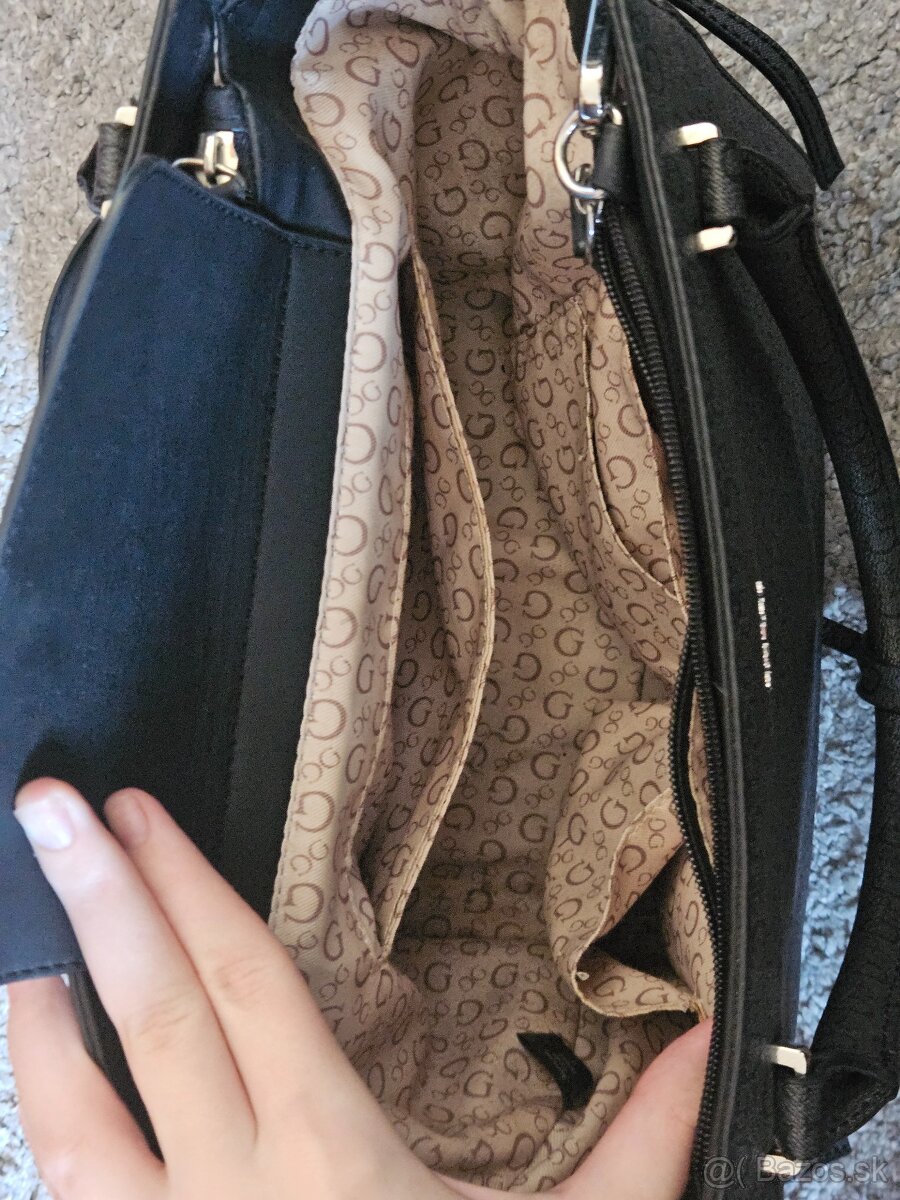 Guess kabelka čiernosivá - 6