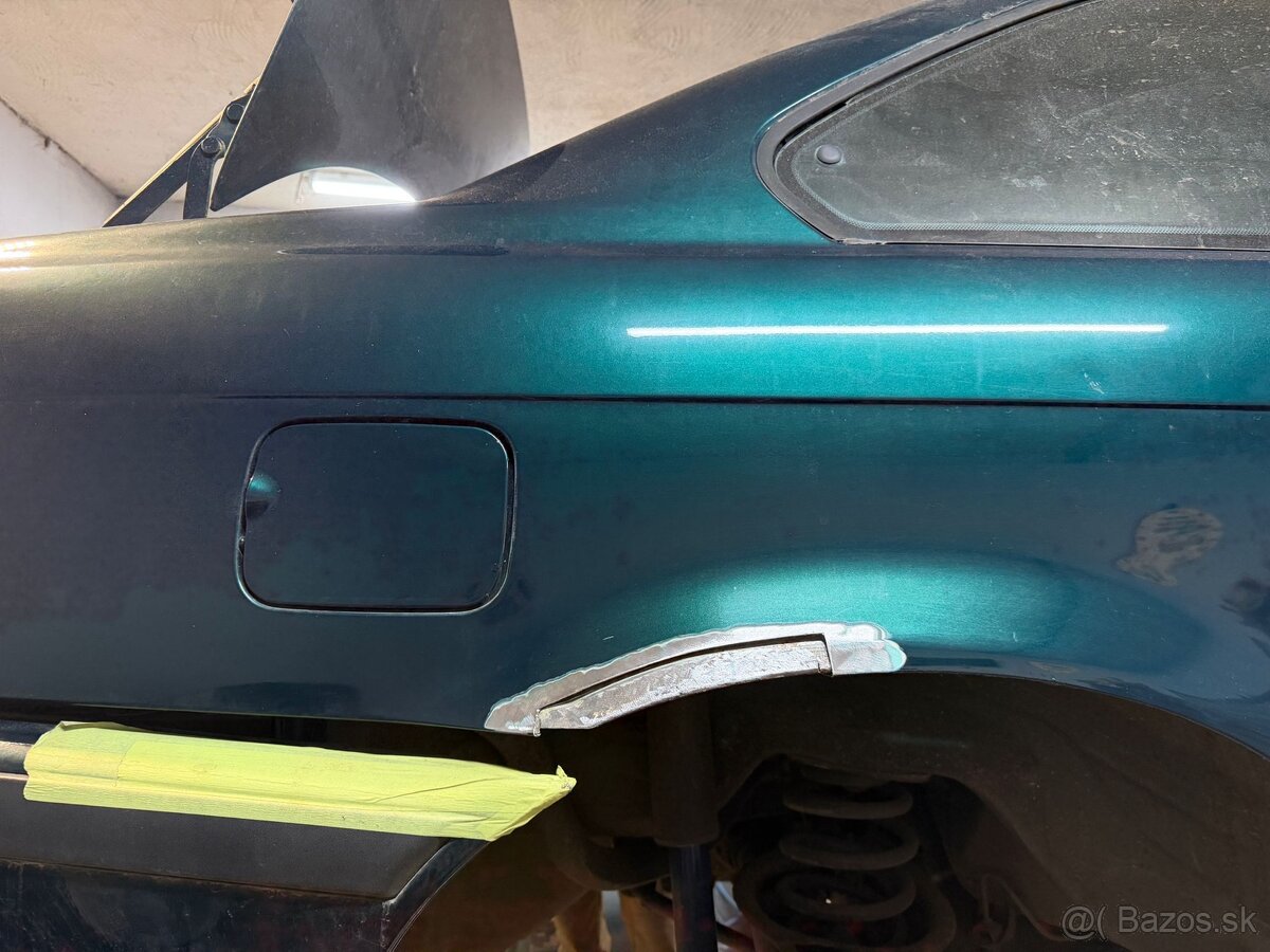 Bmw e36 coupe 1.8is Individual - 6
