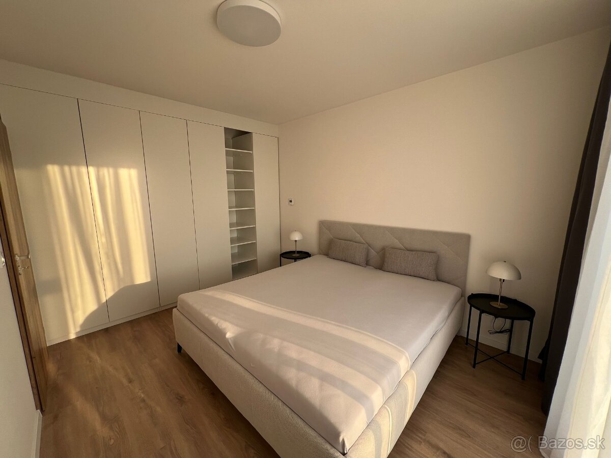 Predám 2 izb. byt novostavba Lorinčík Háje, parking, pivnica - 6