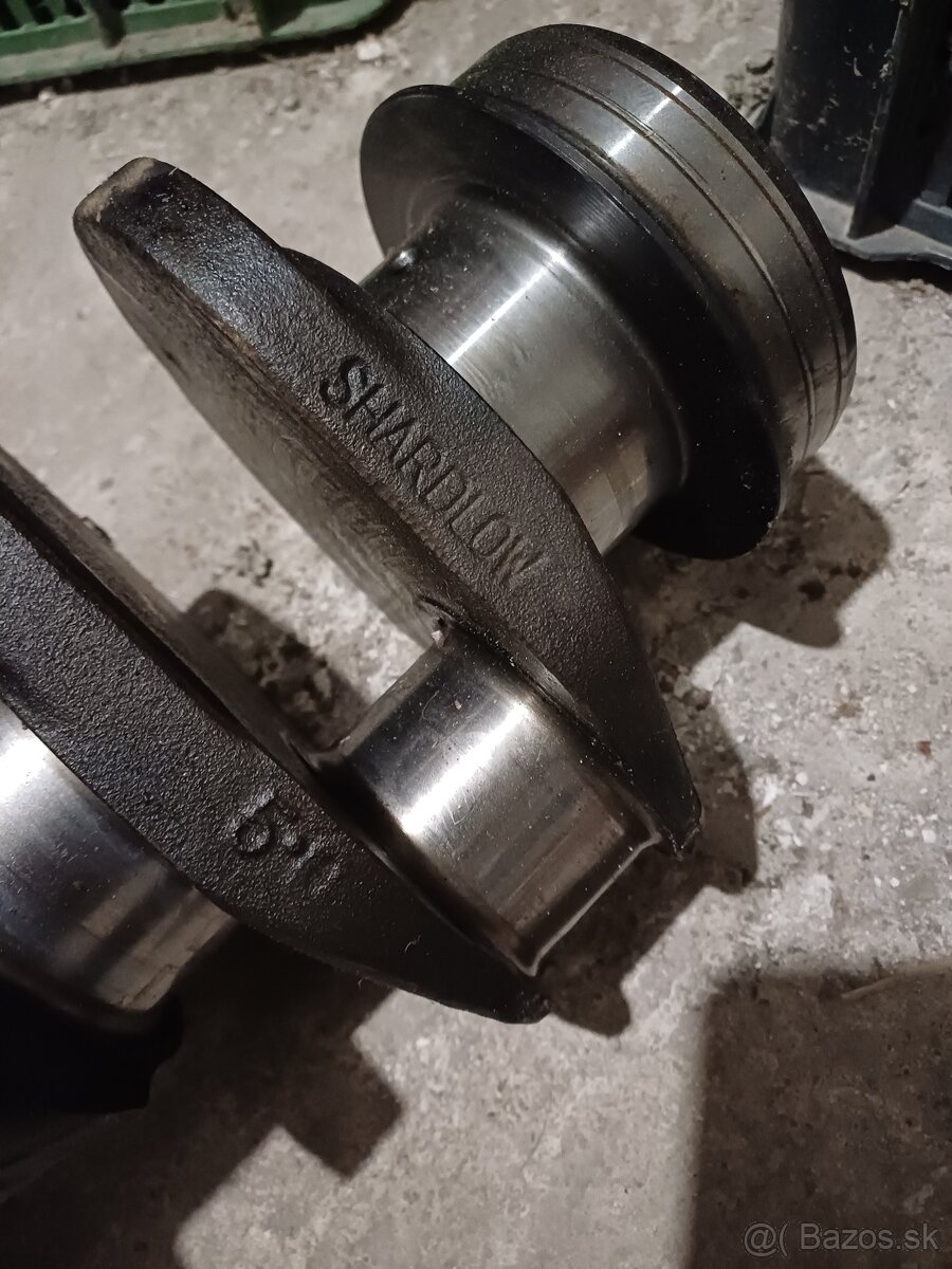 Kľukový hriadeľ 6V - 6