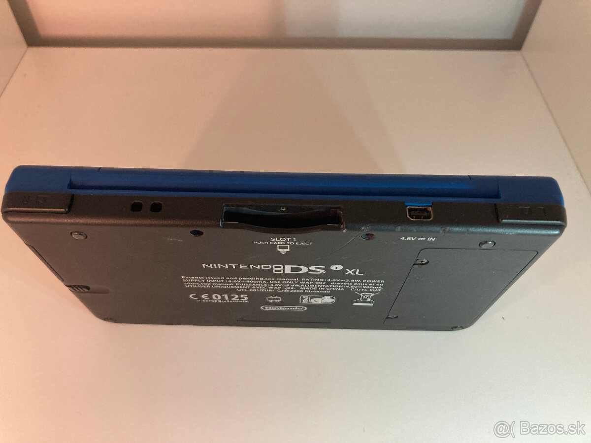 Nintendo DSi XL - 6