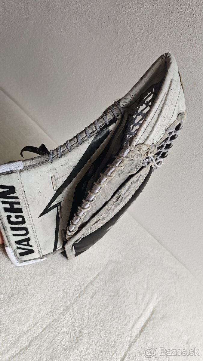 Brankárska výstroj - 6