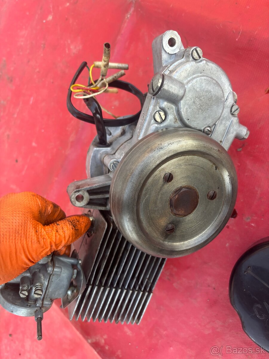 Babetta 207 motor - 6