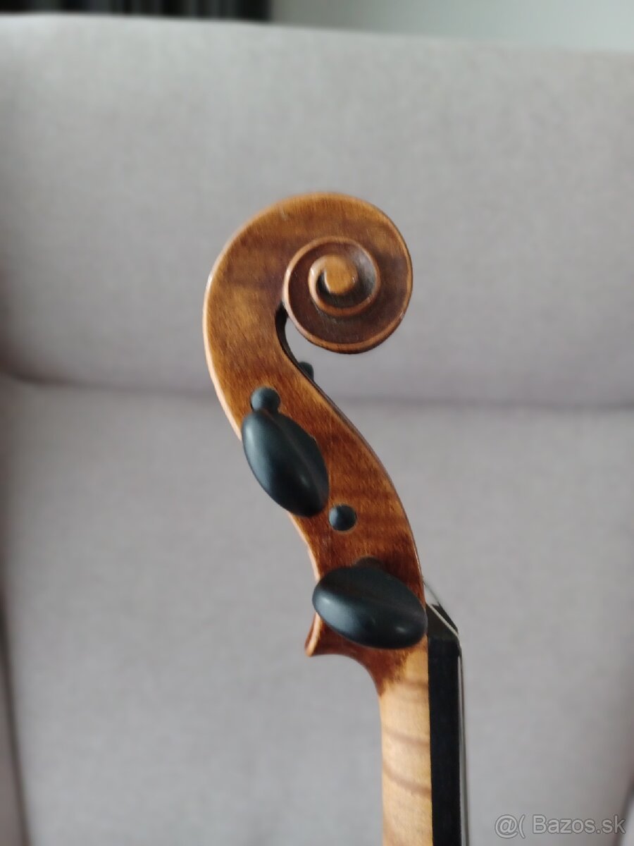 4/4 husle - 6