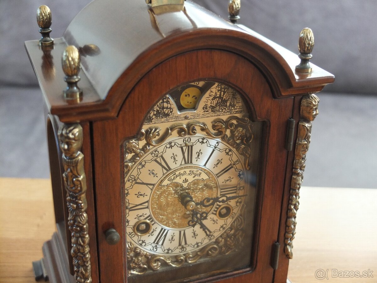 HODINY ZÁNSKÉ PŮLKY FÁZE MĚSÍCE TOP STAV - 6